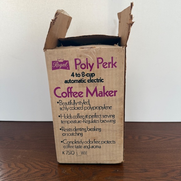 Vtg Daisy Floral Regal Poly Perk Coffee Maker 1980 4-8 cup NEW Unused USA Retro - Picture 9 of 13